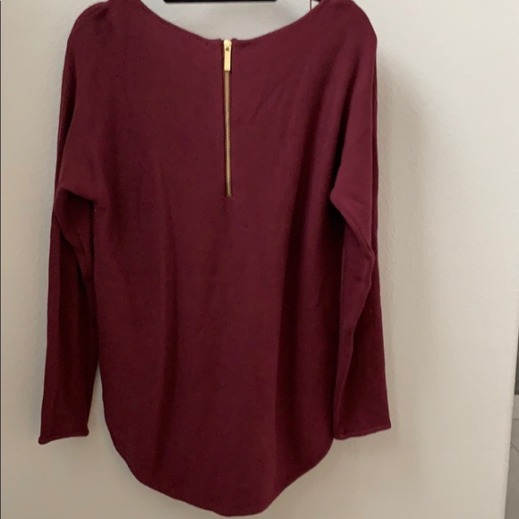 Michael Kors sweater with zipper in back - Picture 3 of 6